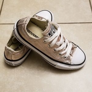 Gold Converse 13C